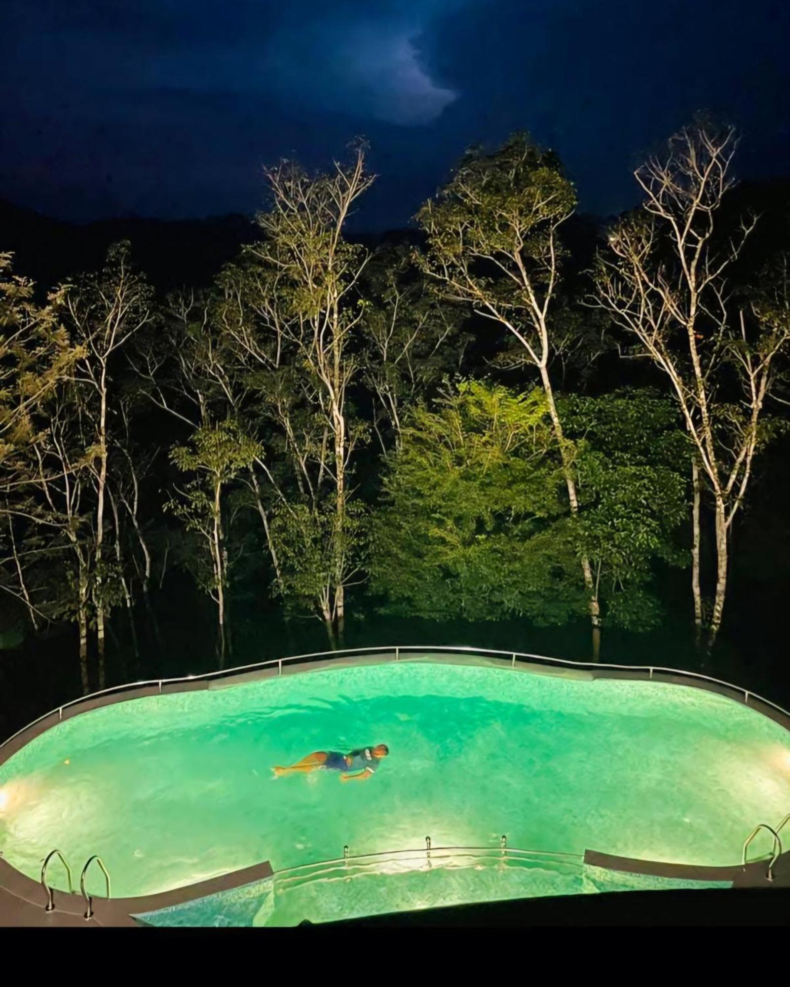 Serene Crest Resort Mananthavady Buitenkant foto