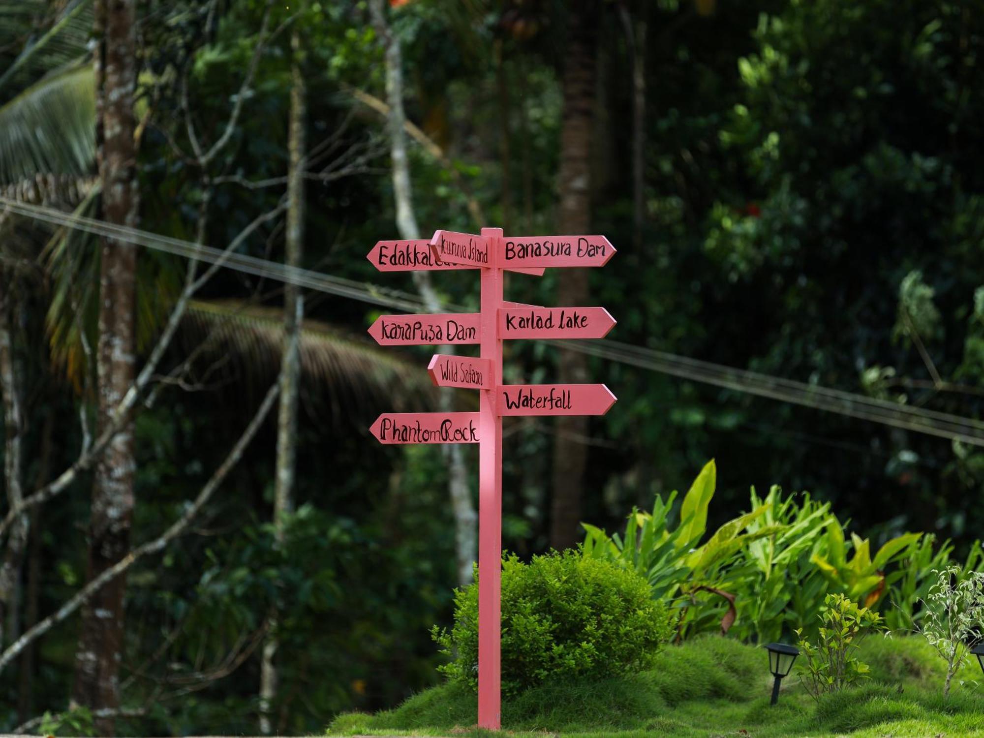 Serene Crest Resort Mananthavady Buitenkant foto